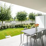 Апартаменты Altanea Residences Con Piscina Каорле