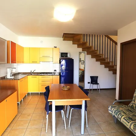 Altanea Residences Con Piscina アパート