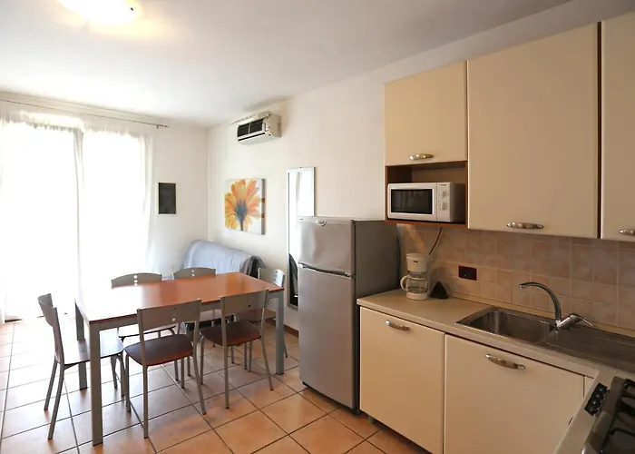Altanea Residences Con Piscina كاوْرلي