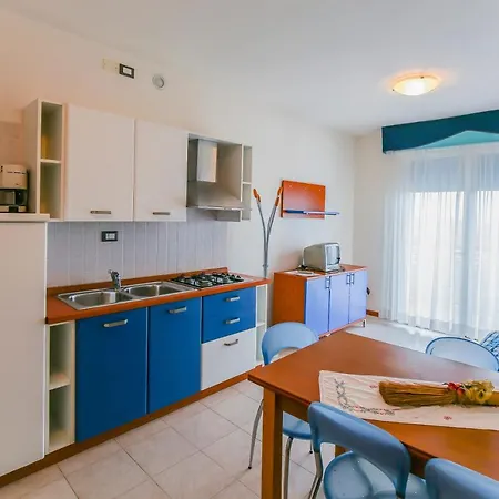 Apartment Altanea Residences Con Piscina Caorle