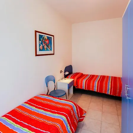 Altanea Residences Con Piscina Apartmán *