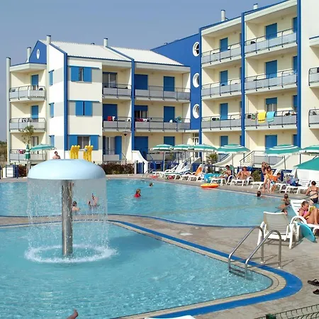 Apartment Altanea Residences Con Piscina Caorle