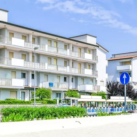 公寓 Altanea Residences Con Piscina
