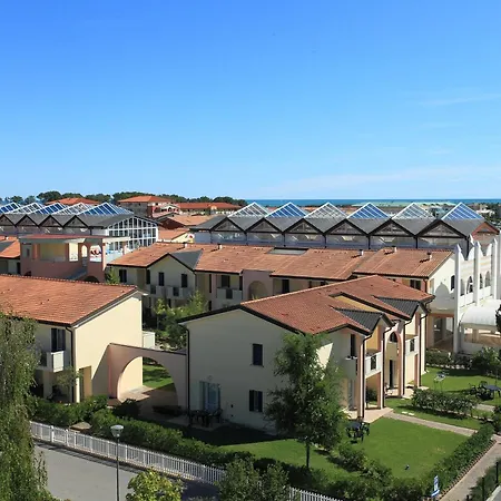 Altanea Residences Con Piscina