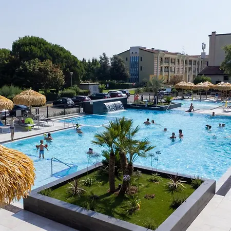 Altanea Residences Con Piscina * 卡奥莱